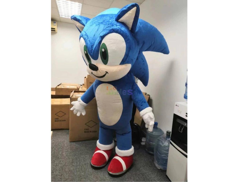 Aufblasbares Maskottchen Sonic 2,6 m